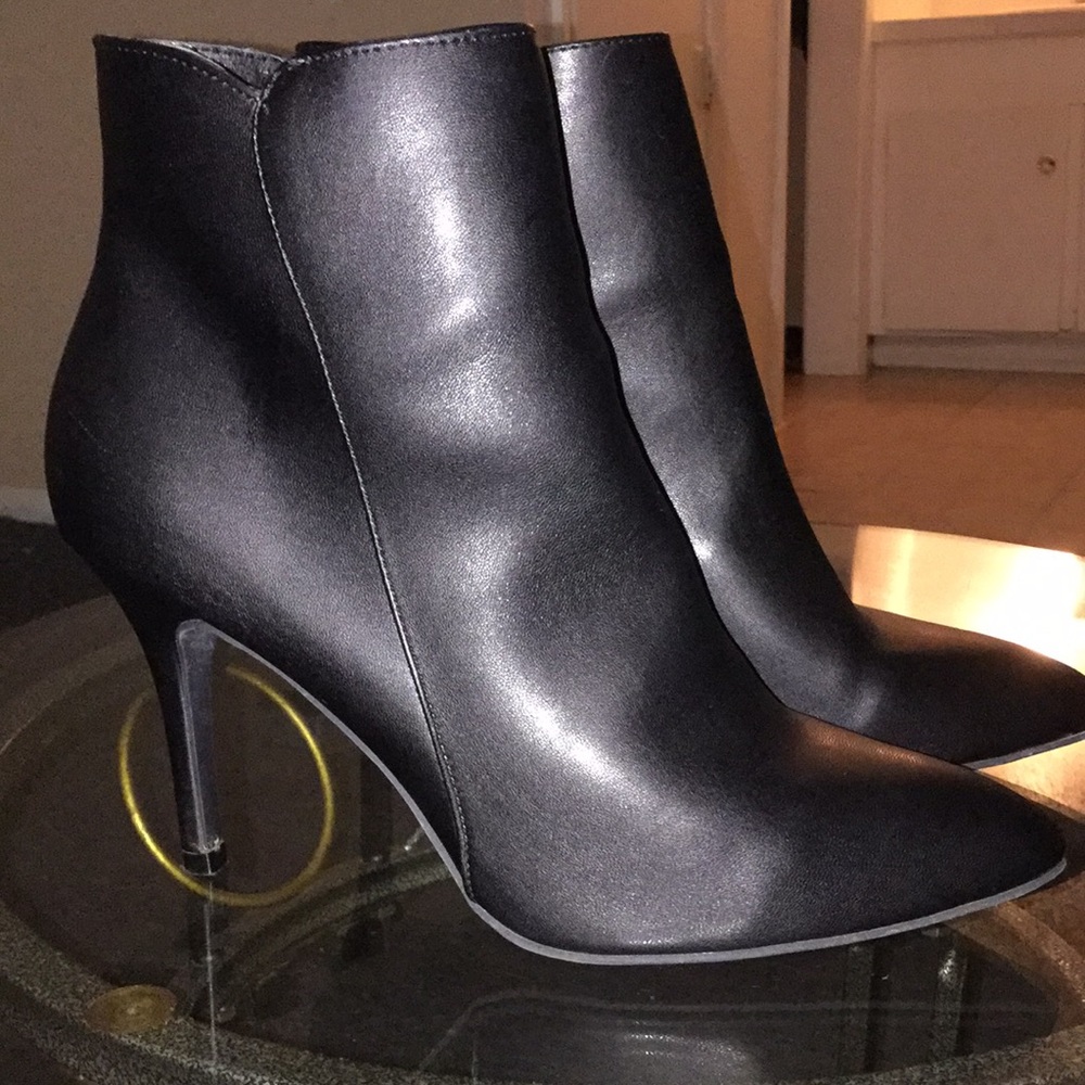 Black boots